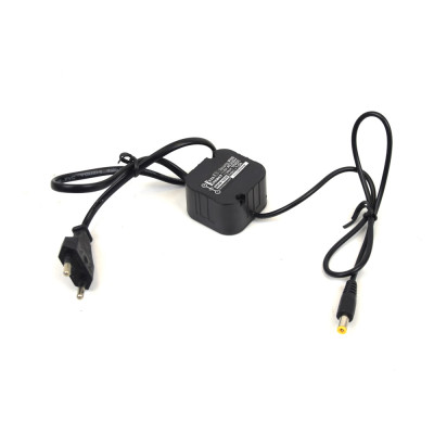 Блок питания Full Energy BGW-1215 12 В / 1.5 А Блок питания Full Energy BGW-1215 12 В / 1.5 А